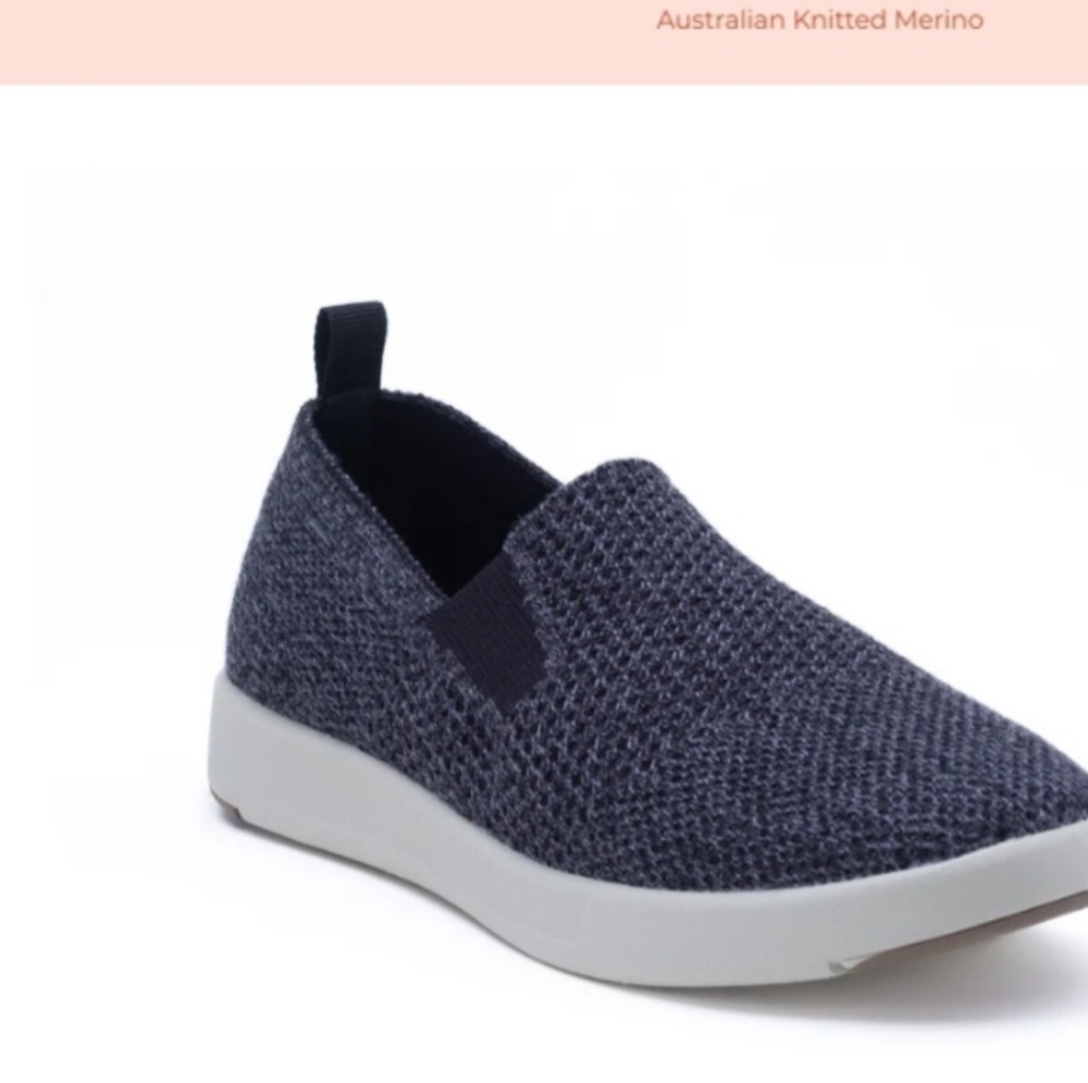 Woolloomooloo Suffolk Merino Wool Slip-On